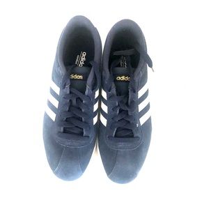 Adidas size 8 blue sneakers